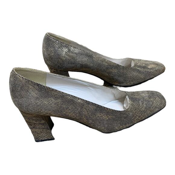 Stuart Weitzman gold snake skin shimmer block heel pump shoes size 9 AA - Picture 10 of 10